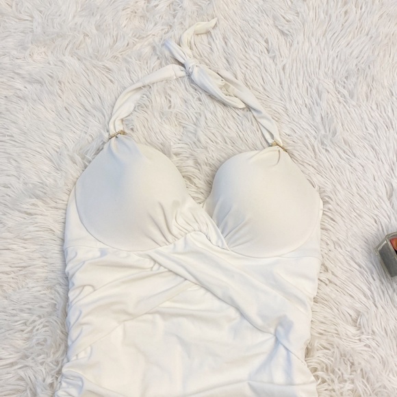 NWOT Victoria’s Secret WHITE Rouched Halter One Piece Swimsuit Resort woman M - Picture 8 of 13